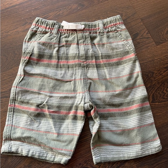 Boys Gymboree Short Set - Picture 8 of 8